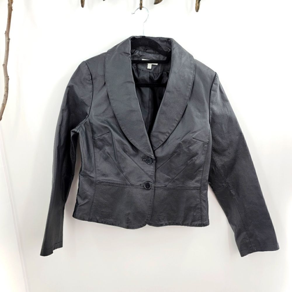 Vintage Yvonne Marie black leather blazer